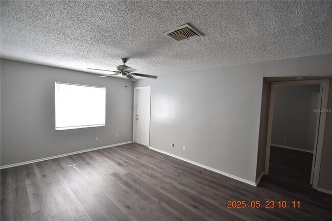 Building Photo - 228 Thorntree Pl