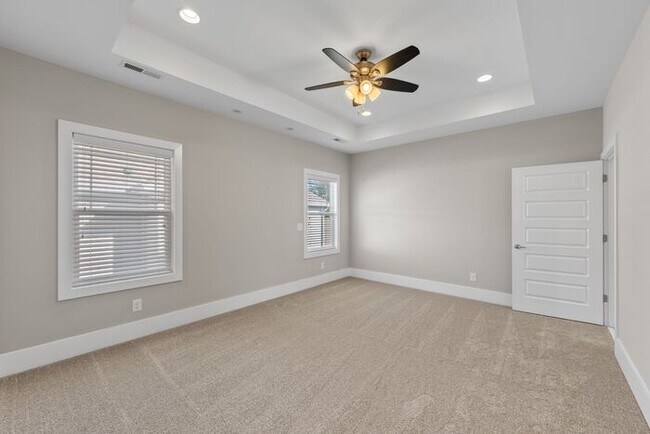 Building Photo - Stunning Home in Melrose 12 South Area...D...