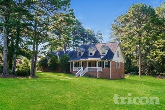 Building Photo - 2649 Majestic Cir