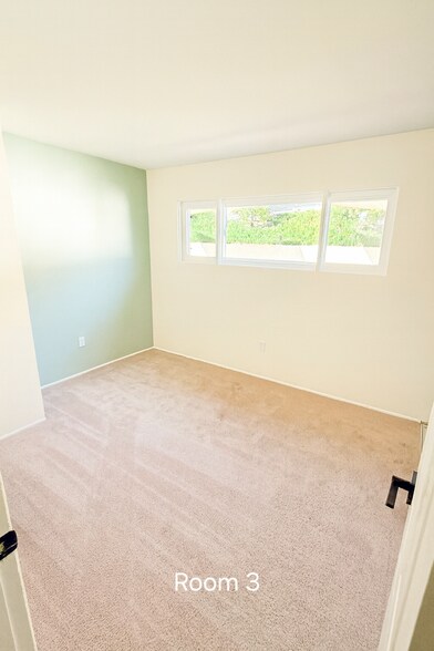 Building Photo - 4122 Lewis St