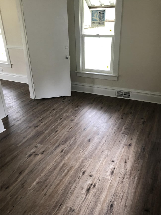 Building Photo - 3029 Gideon Ave