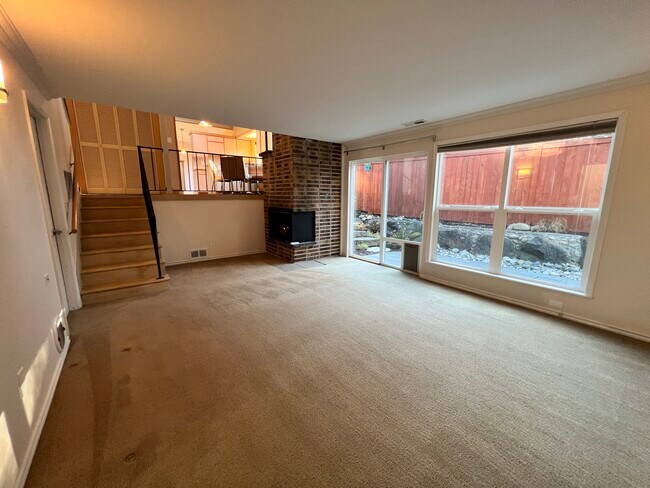 Building Photo - 11757 NE 143rd St