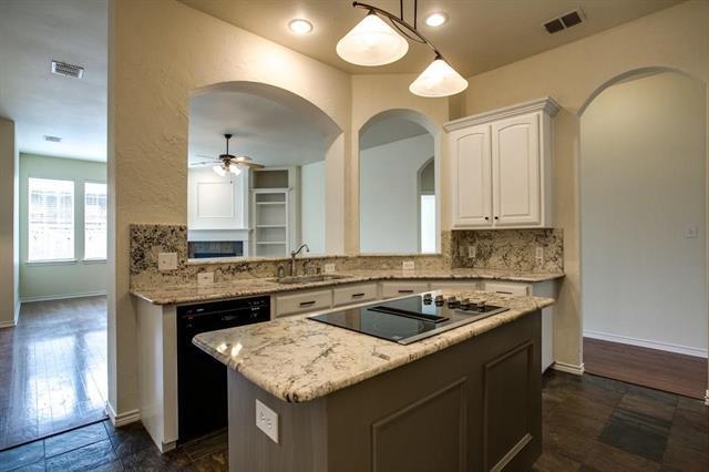 Building Photo - 314 Chisholm Trail