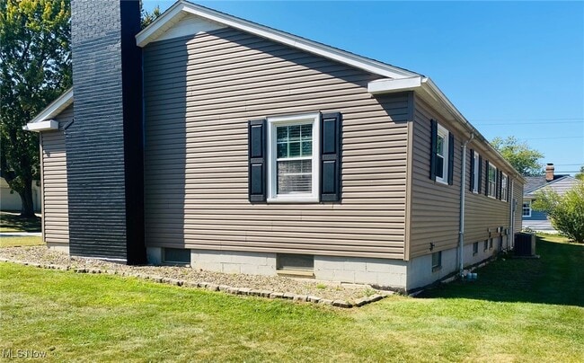 Building Photo - 1250 Orchard Park Dr