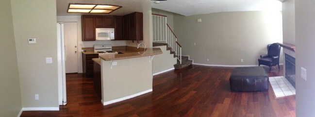 Building Photo - 3938 Cochran St