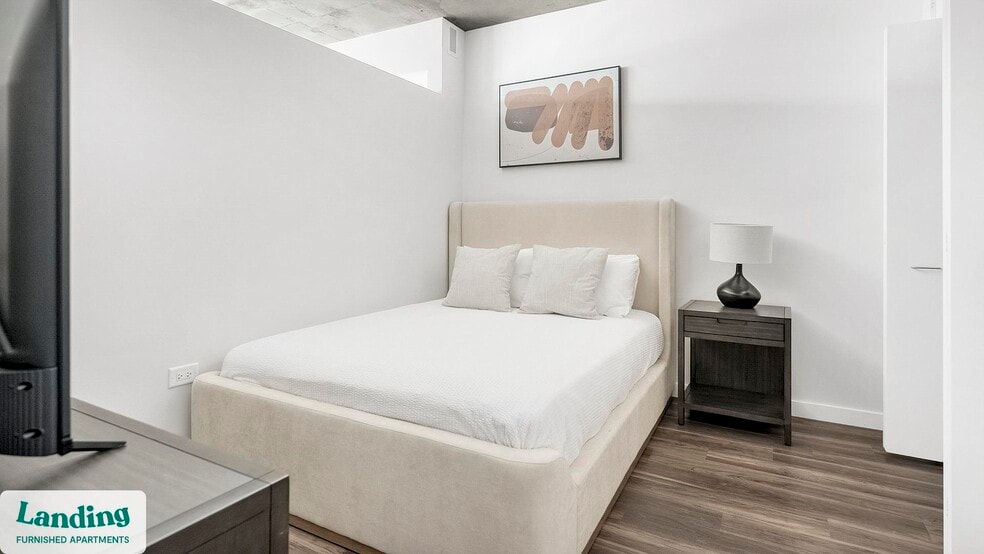 Building Photo - 2010 West End Ave