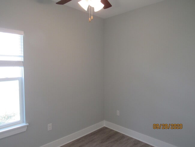 Building Photo - 45 S Sand Palm Rd