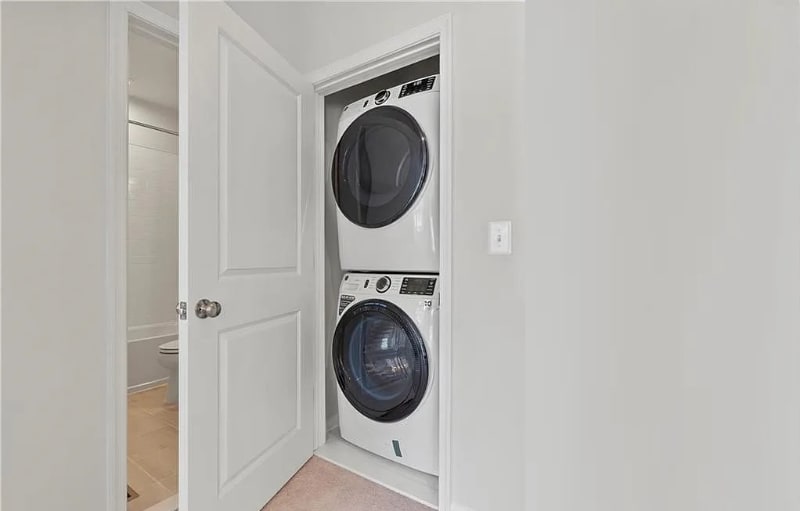 Building Photo - 9006 Thomas Mill Dr