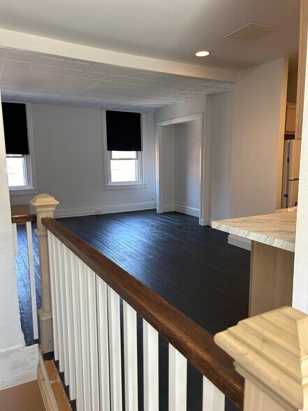 Building Photo - 2137 S 15th St