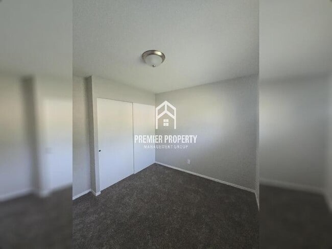 Building Photo - 610 Mullanphy Ln