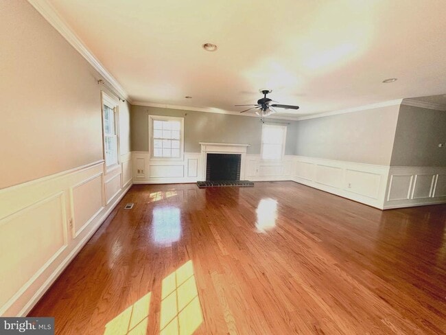 Building Photo - 4128 Point Hollow Ln