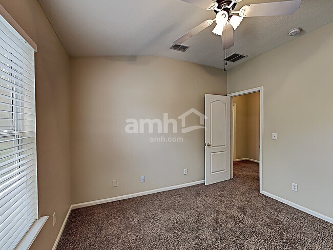 Building Photo - 12379 Sugarberry Way