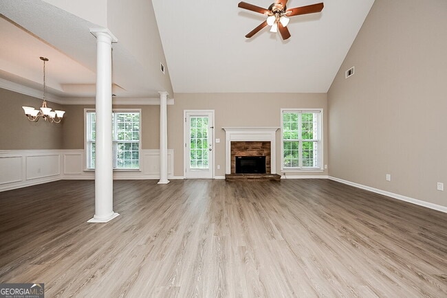 Building Photo - 472 Haven Ridge Dr