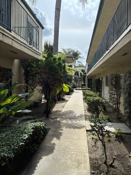 Building Photo - 11026 Imperial Hwy.