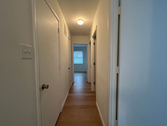 Building Photo - 216 Whitherspoon Ln