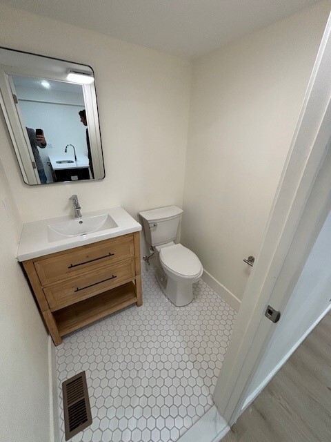 Building Photo - 520 N Haddon Ave