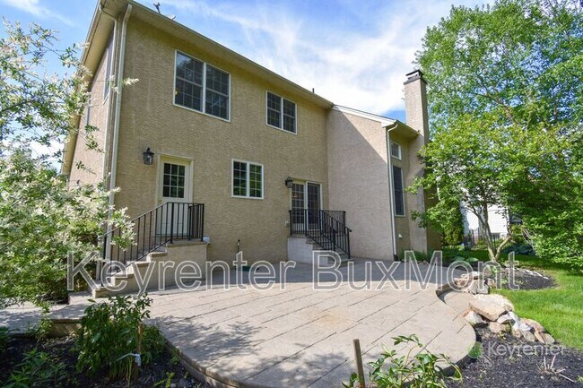 Building Photo - 3727 Green Ridge Rd