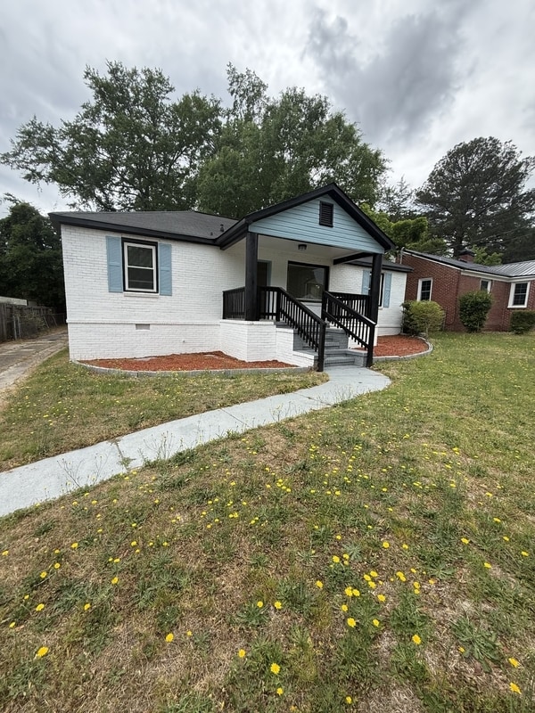 Building Photo - 2822 E Wynnton Ln