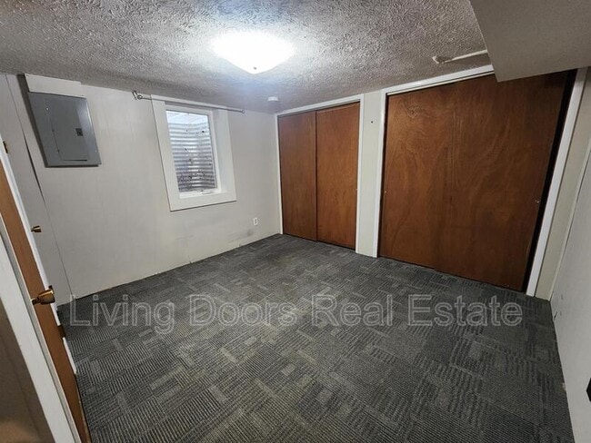 Building Photo - 3910 N 12th St