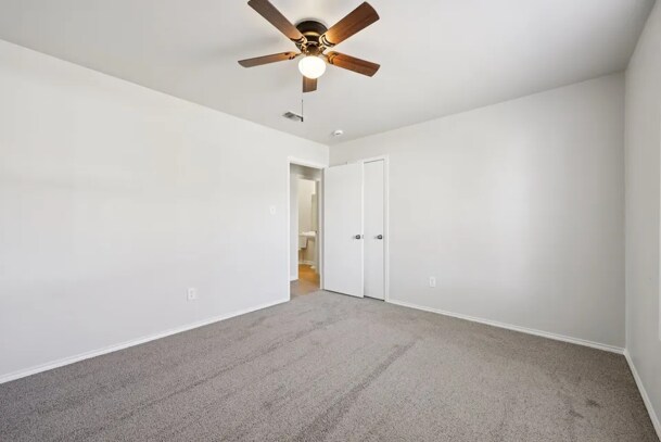 Building Photo - 7020 Green Ridge Trl