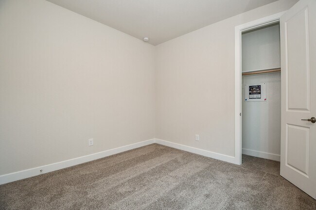 Building Photo - 8710 Riverton Rdg Rd