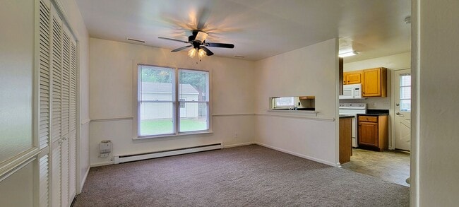 Building Photo - Pristine ranch on corner lot in Chesterfield.