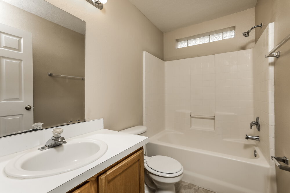 Building Photo - 326 Daniels Pointe Dr