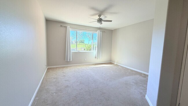 Building Photo - Beautiful 3 bedroom with AC in San Marcos