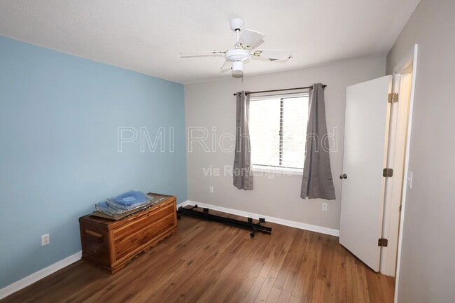 Building Photo - 2113 Turtle Run Dr