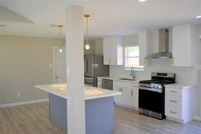 Building Photo - 2810 Dove Country Dr