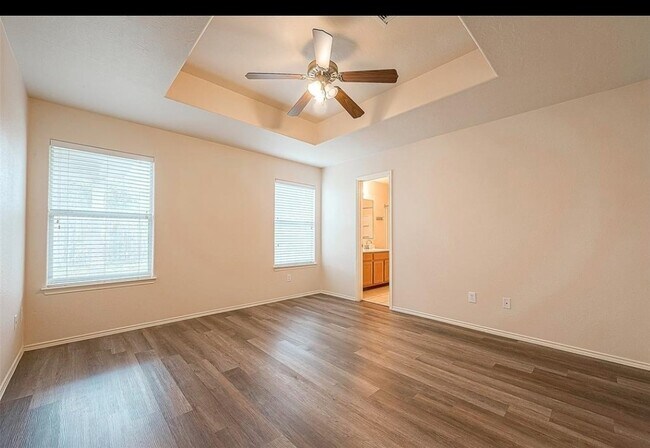Building Photo - 1123 Desert Palms Ln