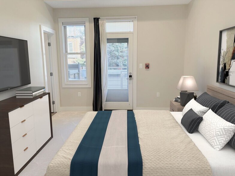 Building Photo - 1123 6th St NW