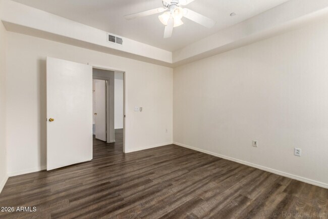 Building Photo - 3302 N 7th St