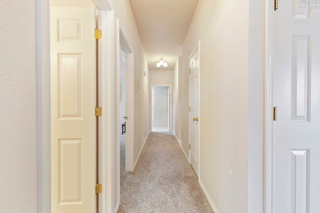 Building Photo - 4713 Dentcrest Dr