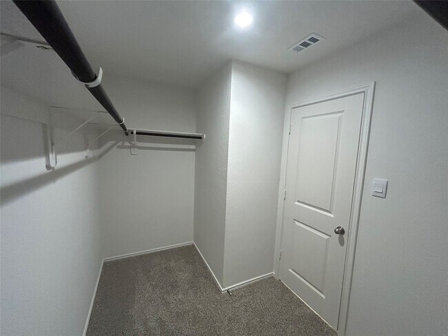 Building Photo - 1307 Windom Court Wy