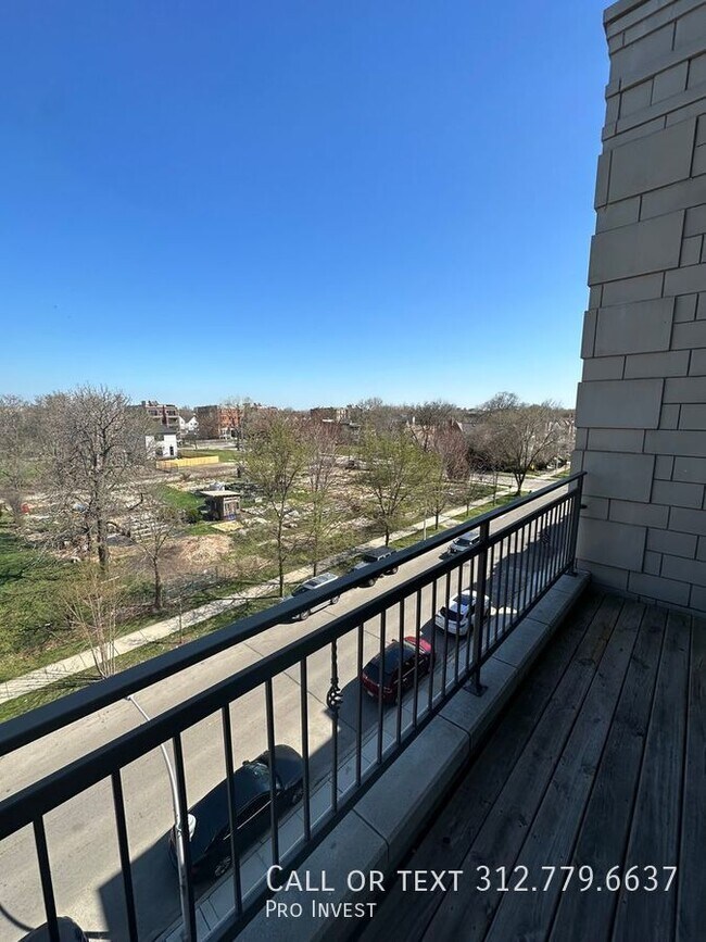 Building Photo - New construction 8 unit building. Come see...