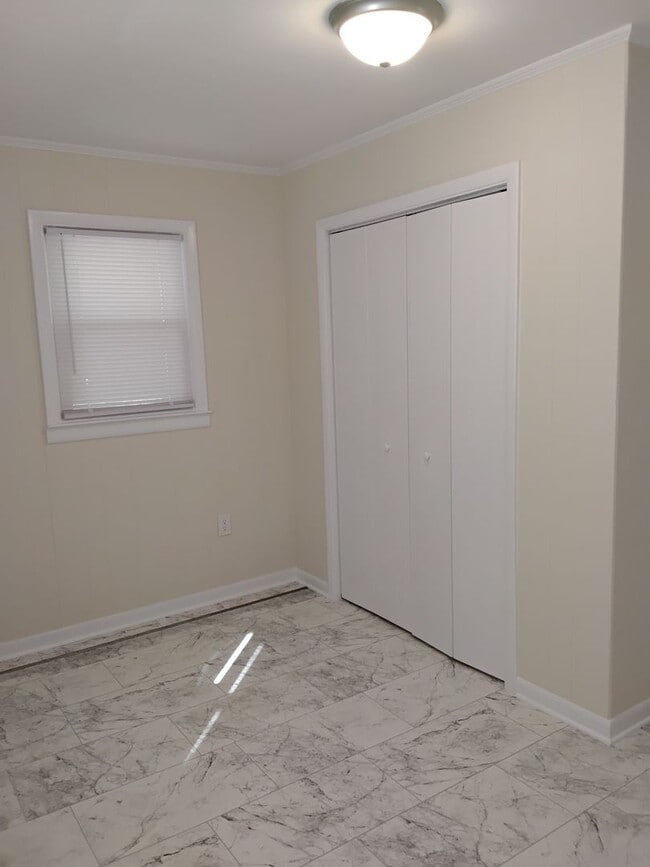 Building Photo - Cute duplex in Beaufort