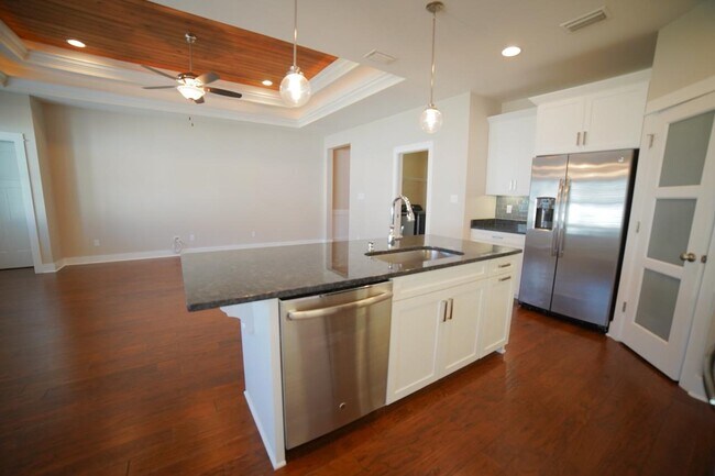 Building Photo - 2781 Julieanna Ln