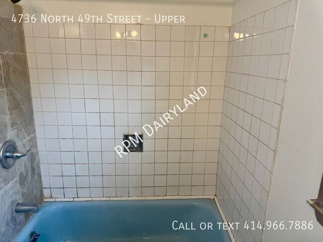 Building Photo - 4736 N 49th St