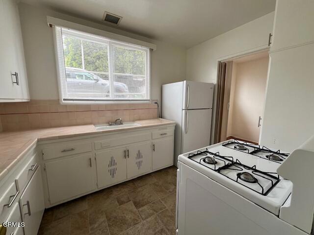 Building Photo - 1010 Poli St