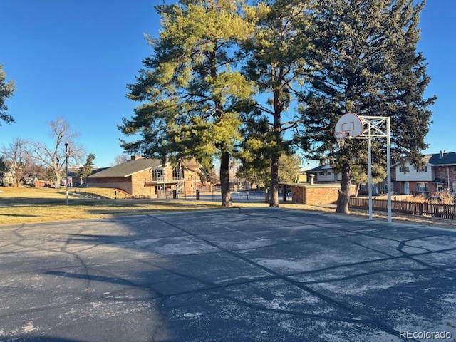 Building Photo - 9247 E Nassau Ave