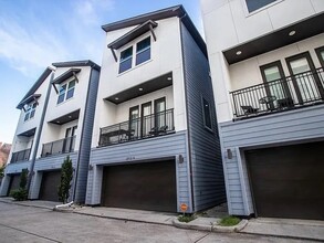 Building Photo - 1915 Kolfahl St