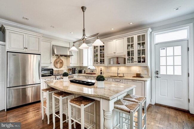 Building Photo - 2243 40th St NW