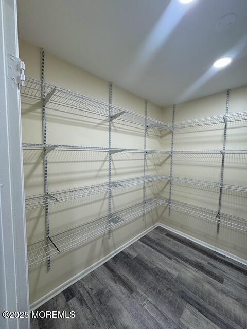 Building Photo - 136 Amberly Dr