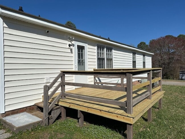 Building Photo - 5401 Bellmeadows Rd