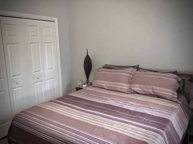 Master bedroom with huge closet - 104B Hillcrest Ave