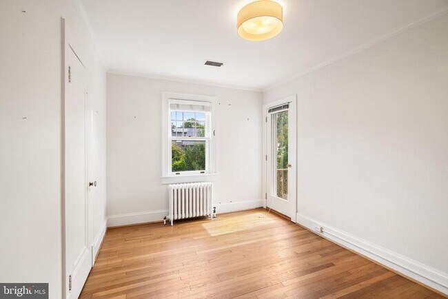 Building Photo - 4008 Rosemary St