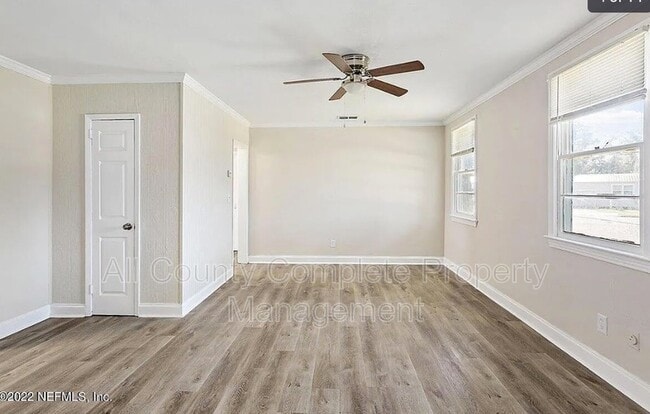 Building Photo - 5463 Marcia Cir