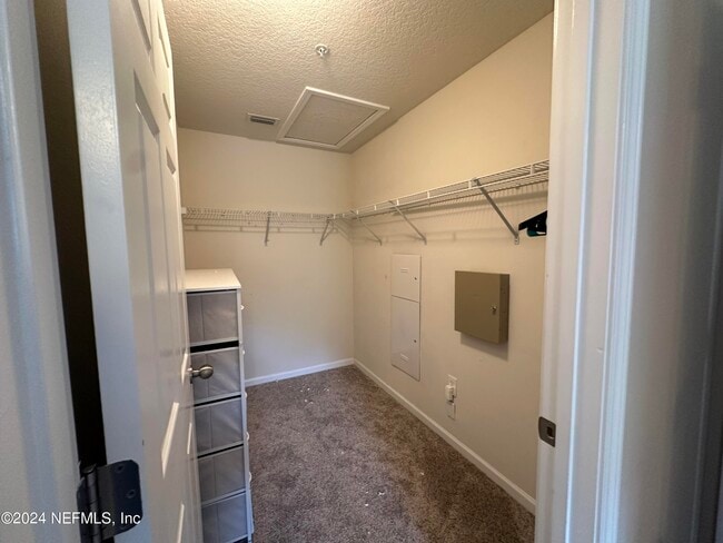 Building Photo - 7062 Snowy Canyon Dr