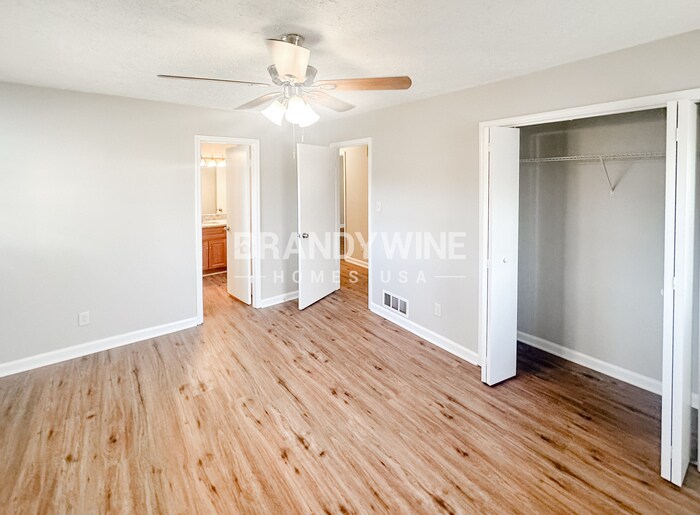 Building Photo - 4060 W Stubbs Rd